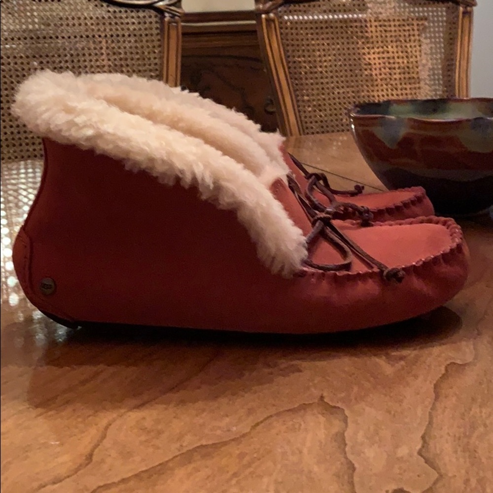 UGG Alena moccasin